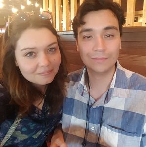 Meet your Posher, Casey